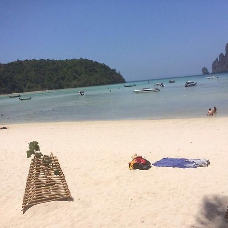 Bung House Hotell Phi Phi-øyene Eksteriør bilde