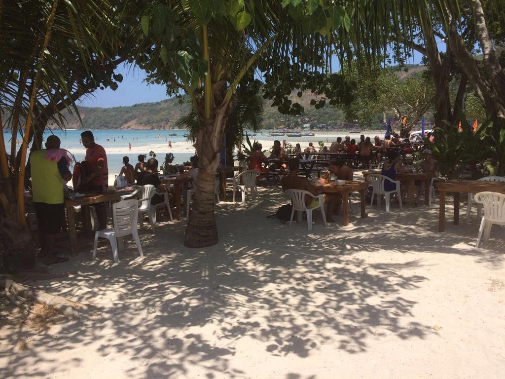 Bung House Hotell Phi Phi-øyene Eksteriør bilde